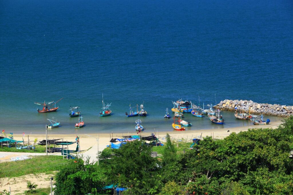 ทำเลทองหัวหิน-ปราณบุรี ใกล้แหล่งท่องเที่ยวสำคัญ